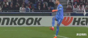 欧联：2-0，24岁国际米兰旧将无敌鱼跃冲顶，助法甲第2迎来2连胜